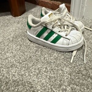 Adidas Kids Sneakers in White and Green